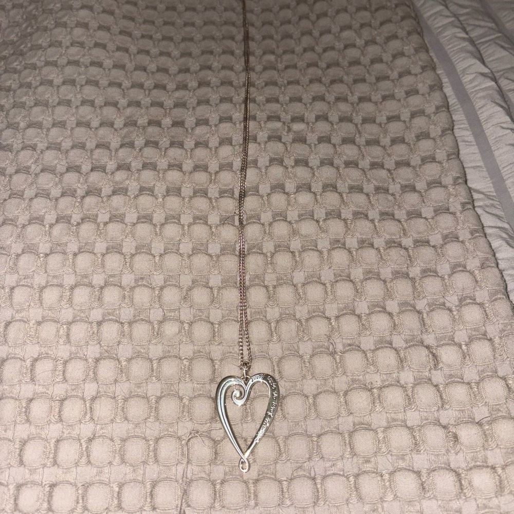 Delicate Heart Pendant Necklace - Silver Tone